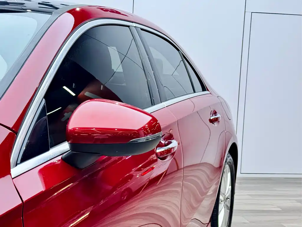 Mercedes-Benz A-Class 2022 — фото 24