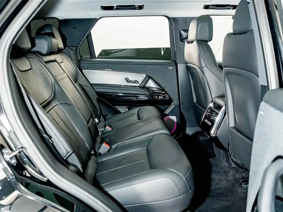 Land Rover Range Rover Sport 2025 — фото 21