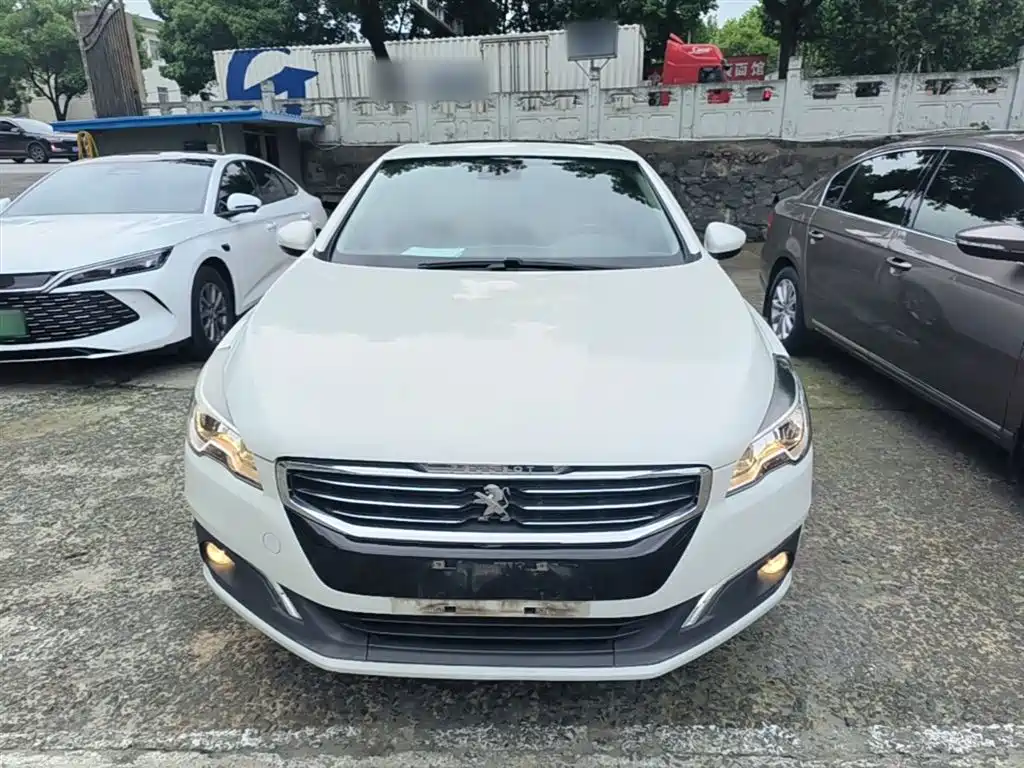 Peugeot 508 2016 — фото 3