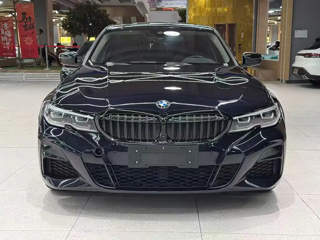 BMW 3 Series 2021