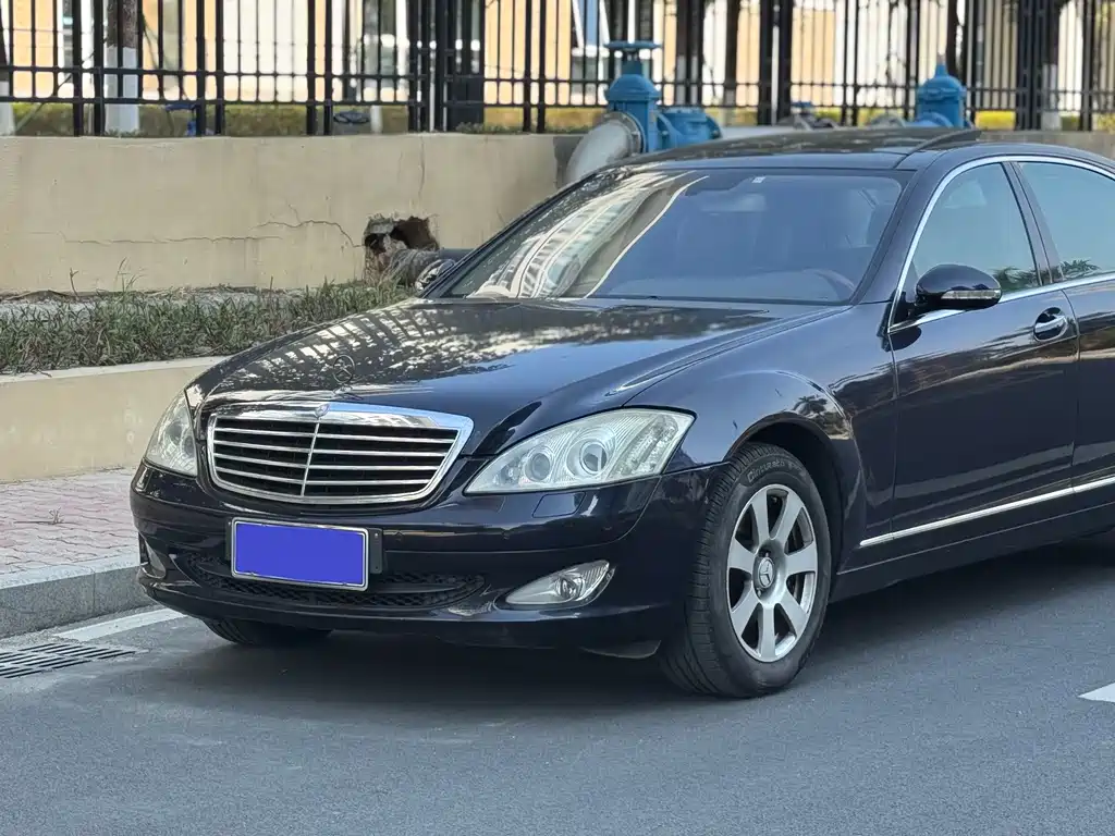Mercedes-Benz S-Class 2006 — фото 2