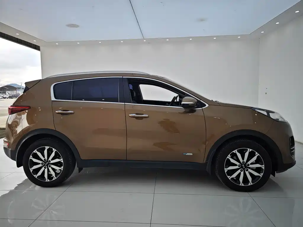 Kia KX5 2016 — фото 14