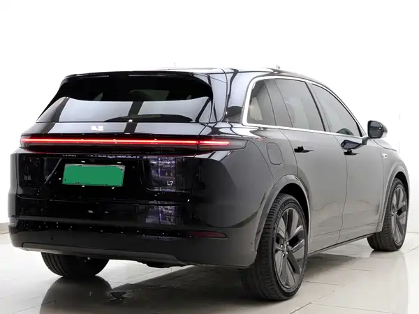 Li Auto L7 2025