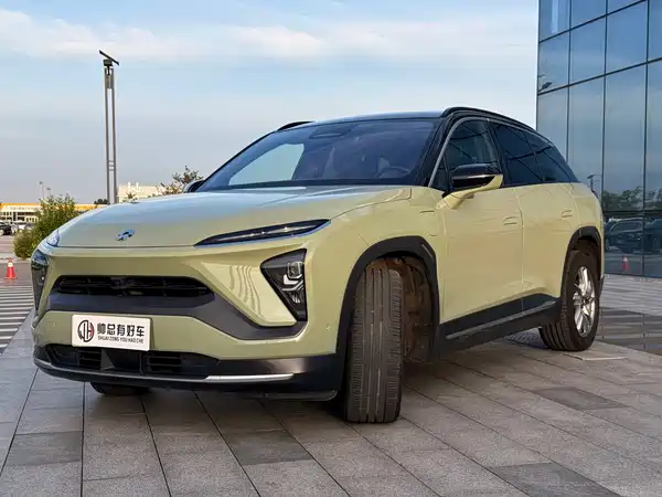 NIO ES6 2020