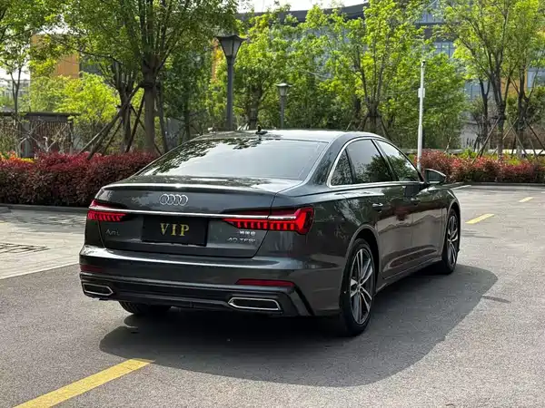 Audi A6L 2021