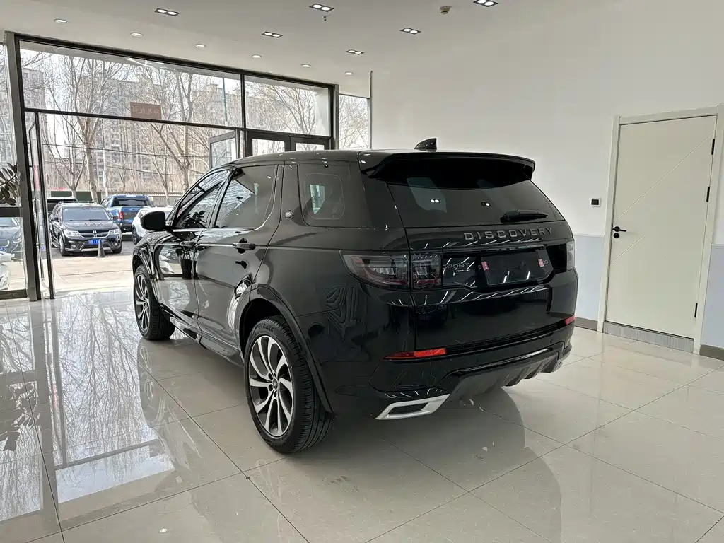Land Rover Discovery Sport 2021 — фото 32