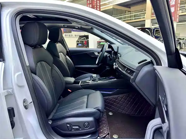 Audi A4L 2022