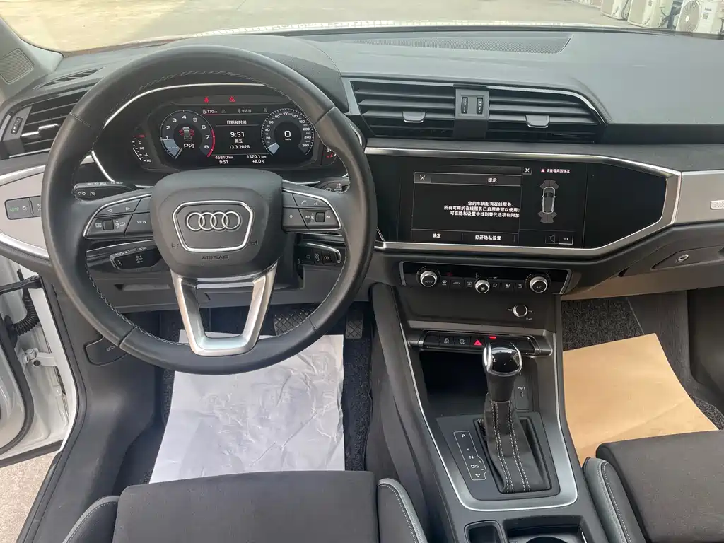 Audi Q3 2022 — фото 15