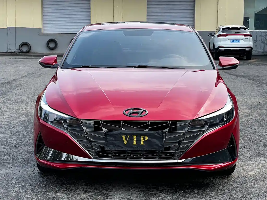 Hyundai Elantra 2023