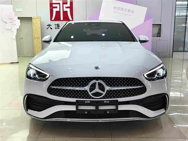 Mercedes-Benz C-Class 2022