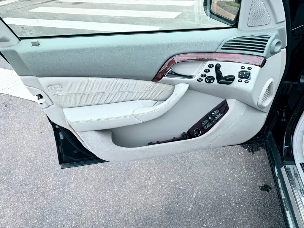 Mercedes-Benz S-Class 2005 — фото 13