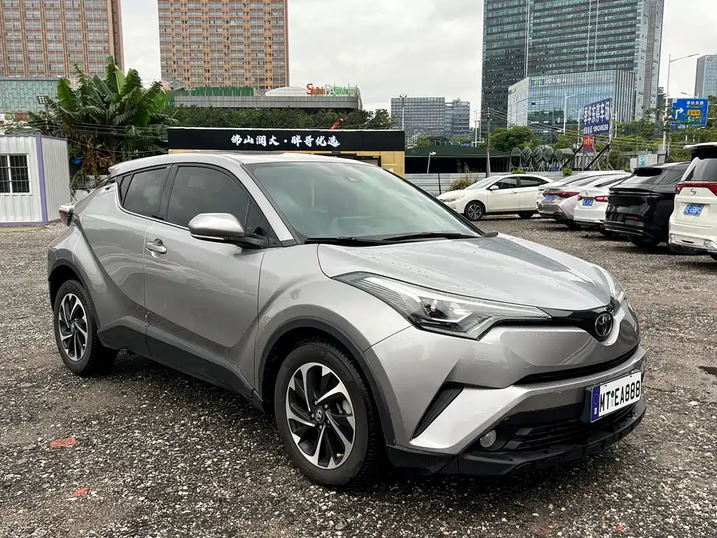 Toyota IZOA 2019 — фото 2