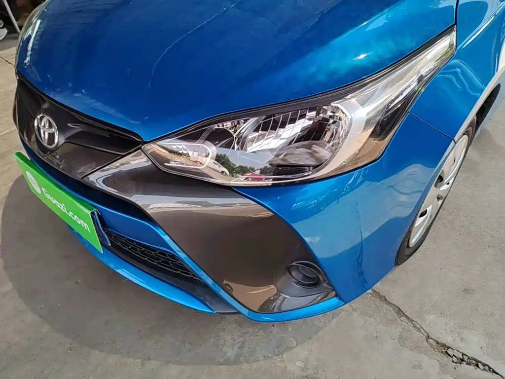 Toyota Yaris L 2018 — фото 24