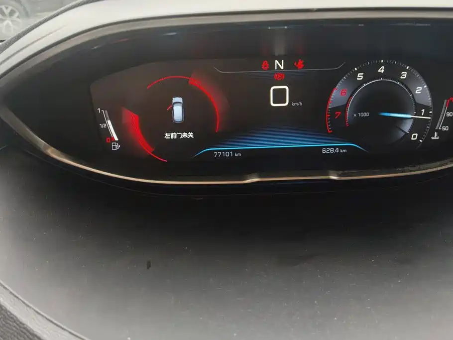 Peugeot 4008 2018 — фото 14