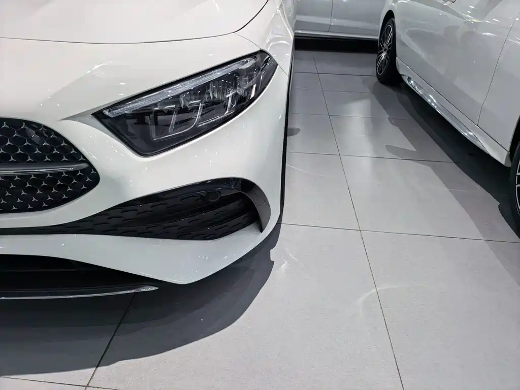Mercedes-Benz A-Class 2024