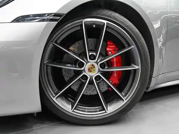 Porsche 911 2022