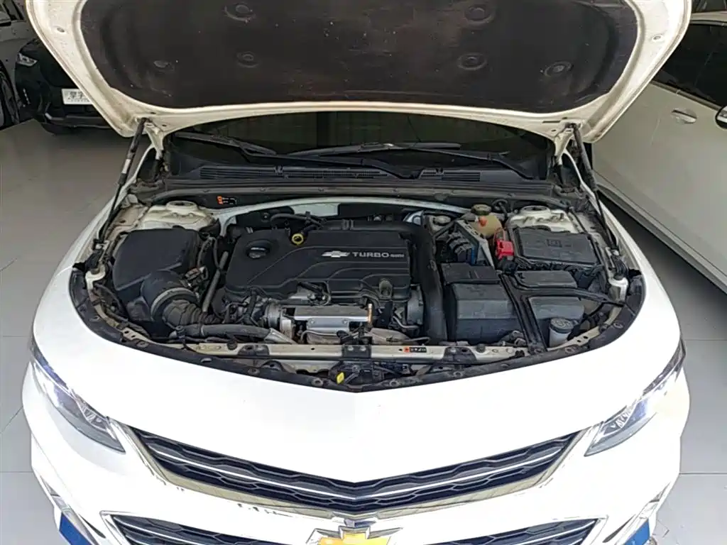 Chevrolet Malibu XL 2017 — фото 20