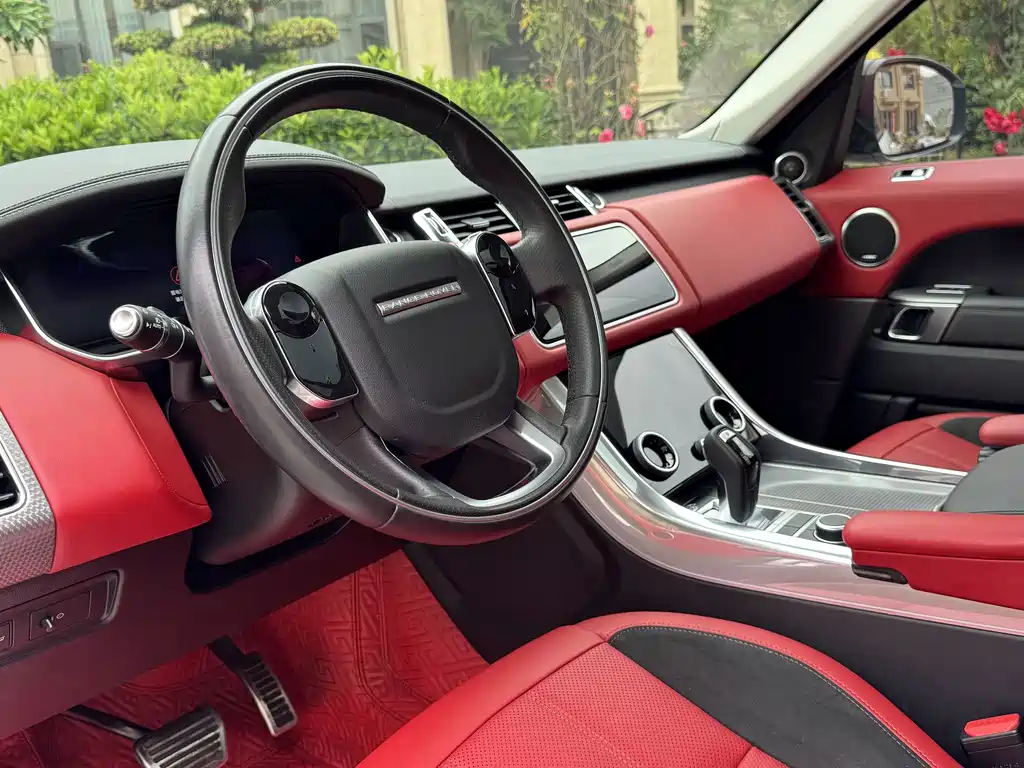 Land Rover Sport 2020 — фото 12