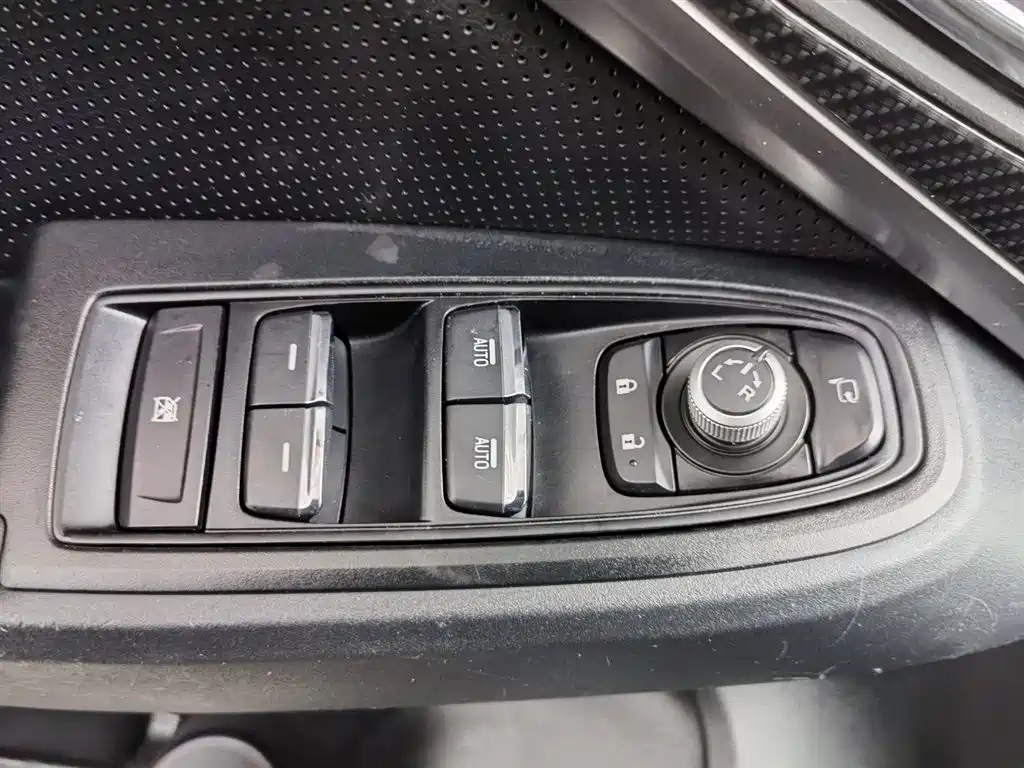 Subaru XV 2019 — фото 9