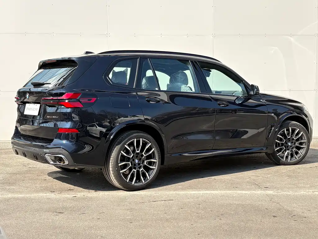 BMW X5 — фото 14