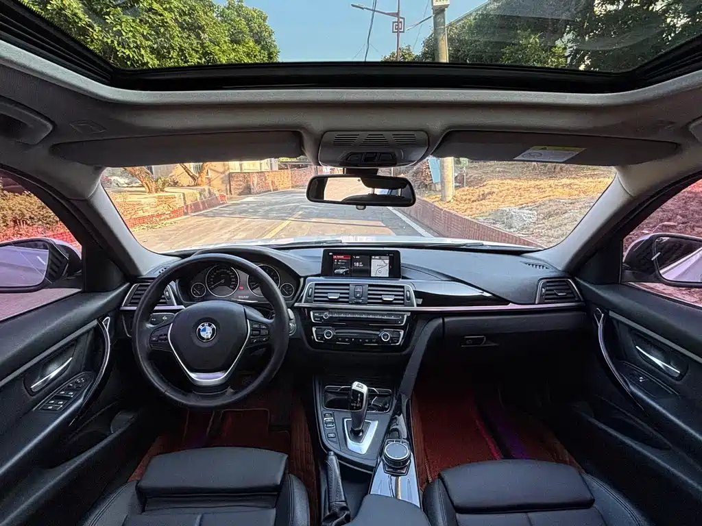 BMW 3 Series 2019