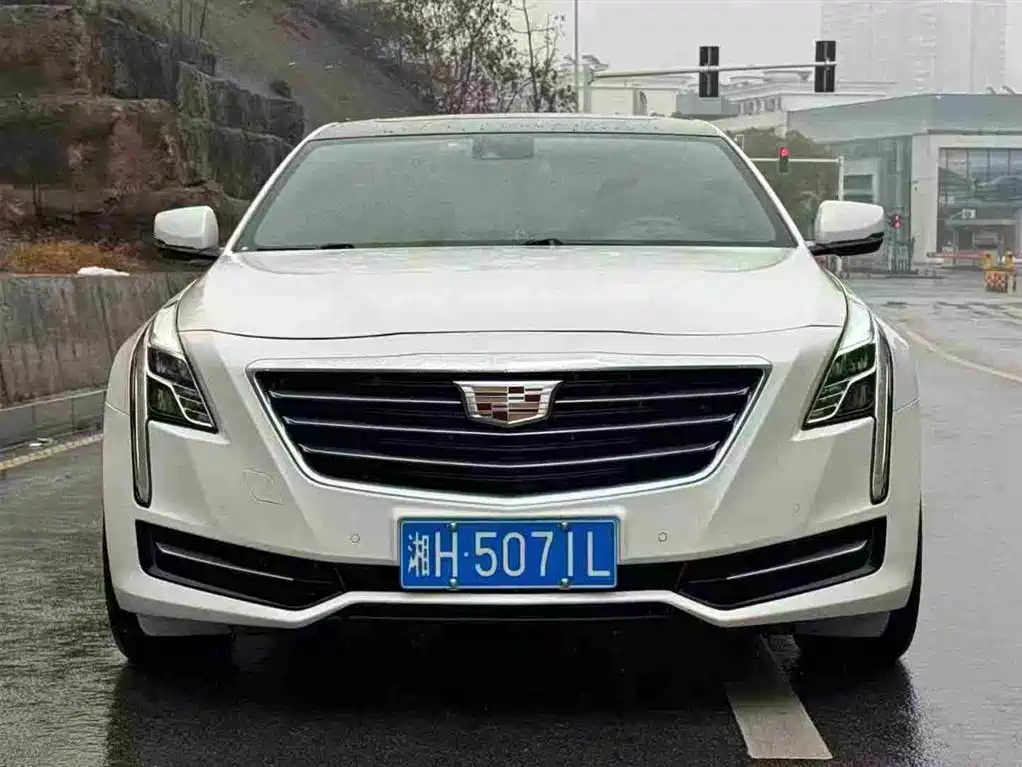 Cadillac CT6 2017 — фото 2