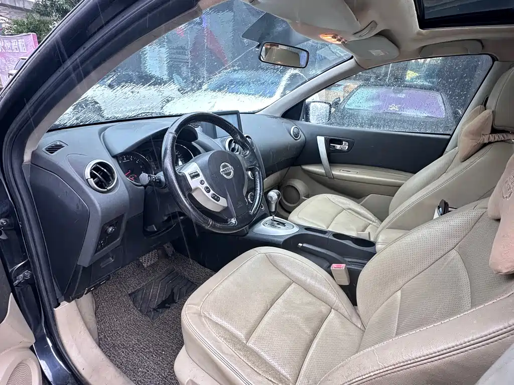Nissan Qashqai 2012