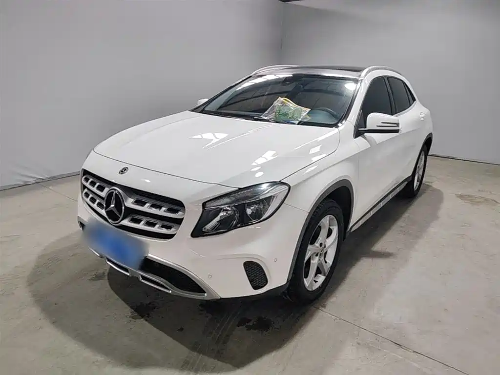 Mercedes-Benz GLA 2018 — фото 2