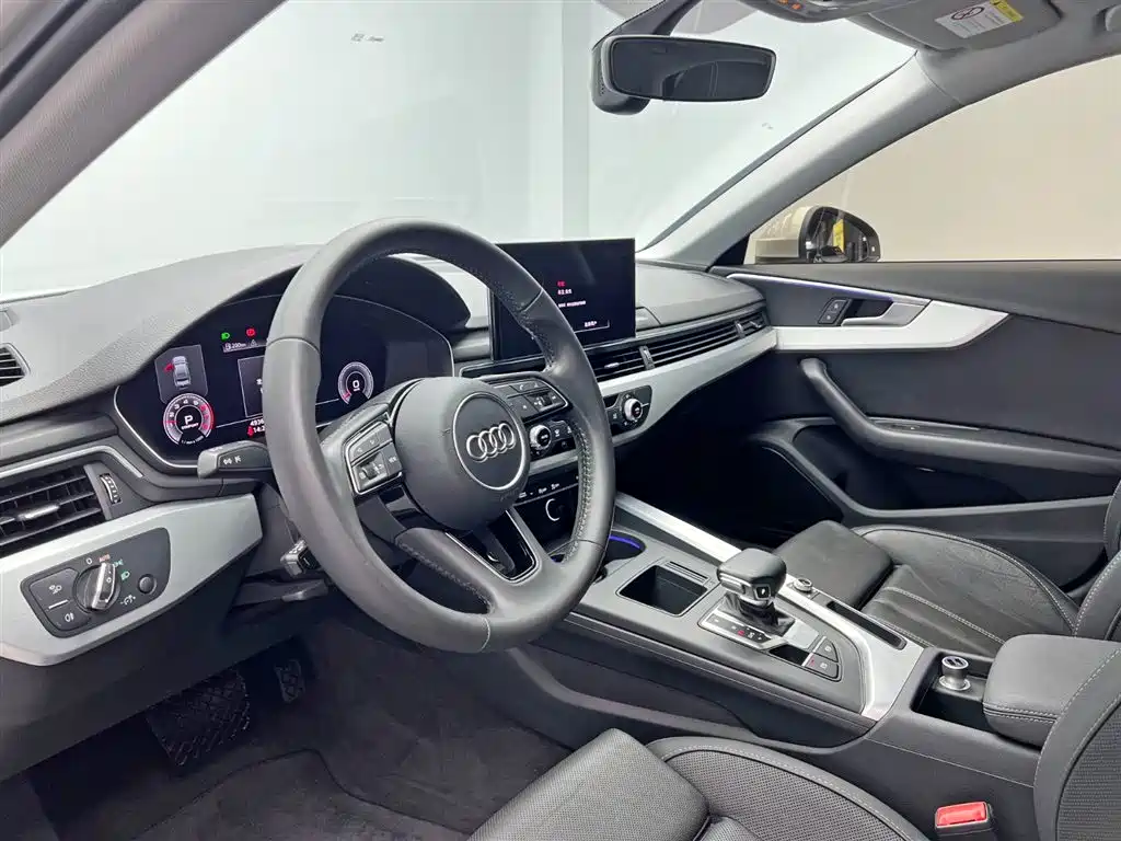 Audi A4L 2020 — фото 13
