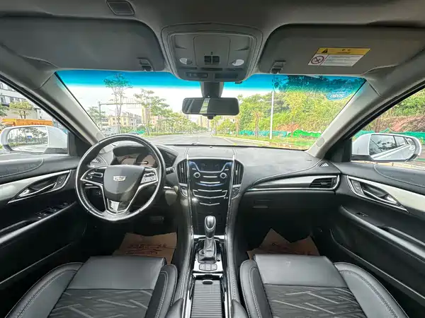Cadillac ATS-L 2019
