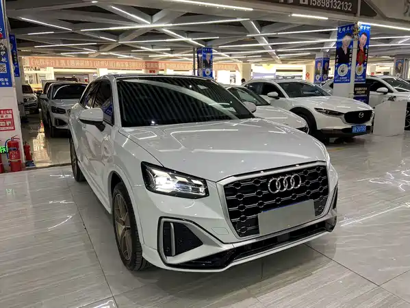 Audi Q2L 2022