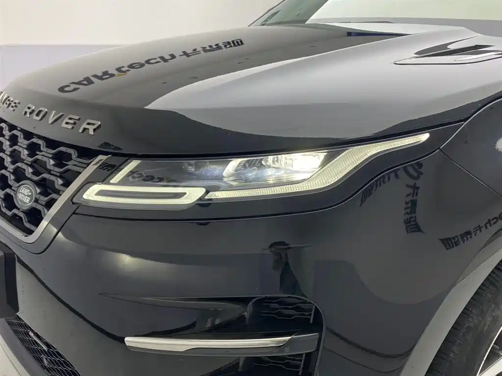 Land Rover Evoque 2023 — фото 9