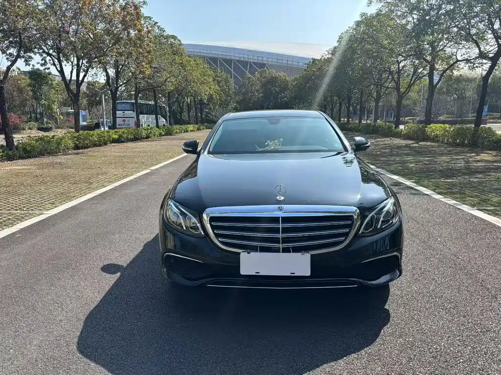 Mercedes-Benz E-Class 2020 — фото 2