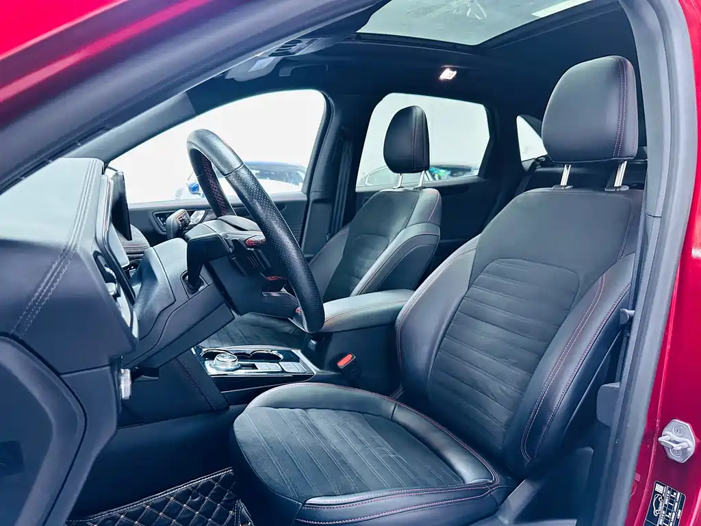 Ford Edge 2022 — фото 10