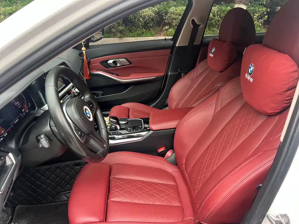 BMW 3 Series 2022 — фото 19