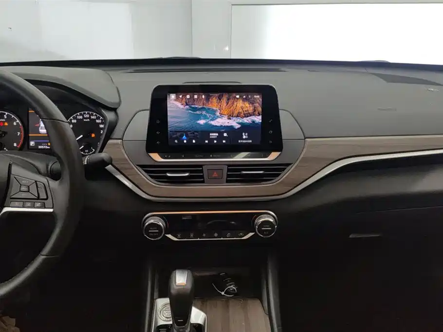 Nissan Teana 2022 — фото 13