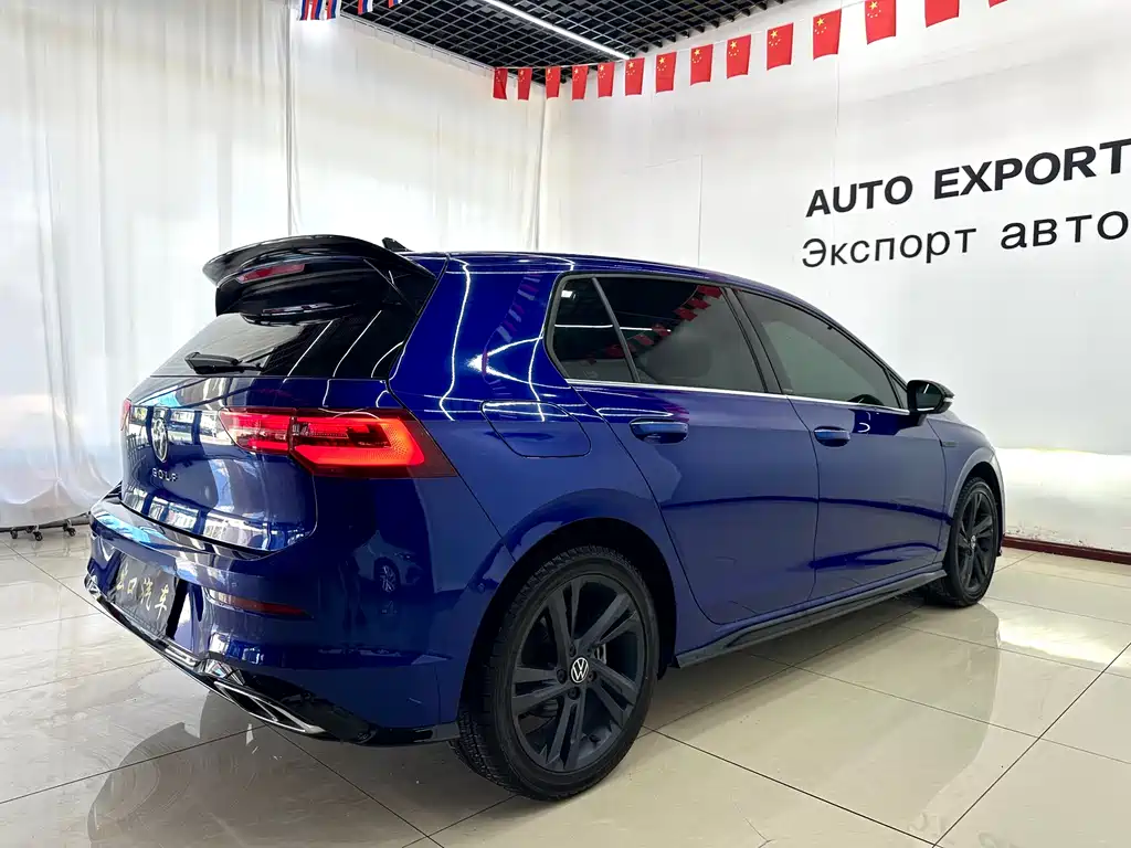 Volkswagen Golf 2021