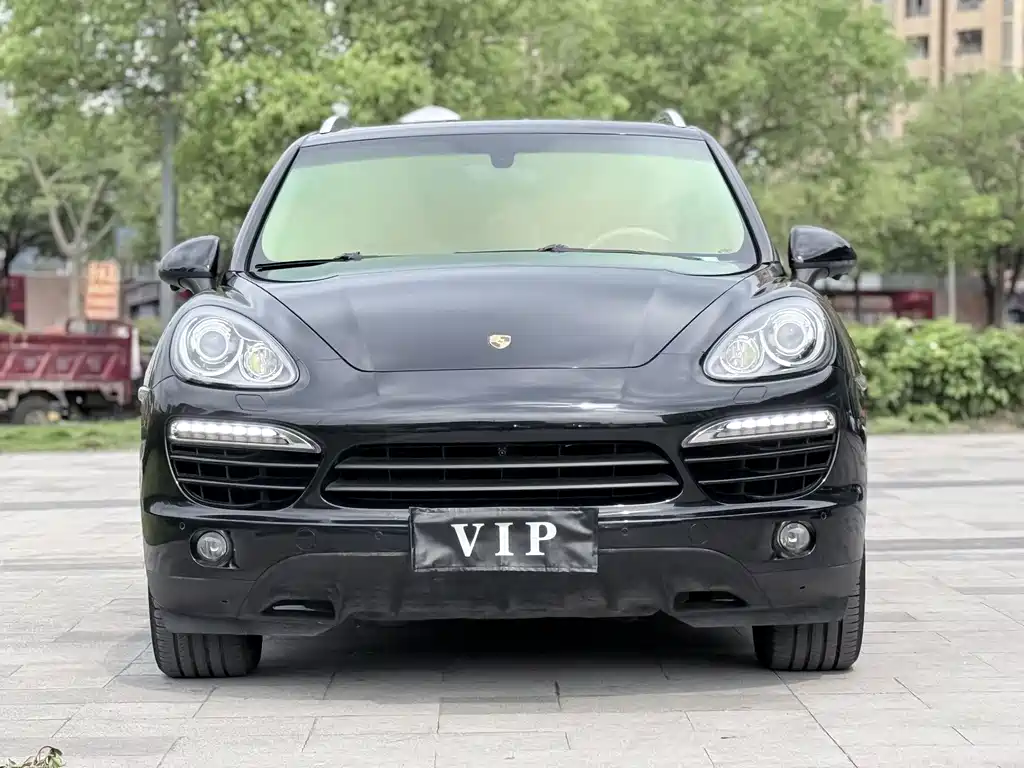 Porsche Cayenne 2013 — фото 2