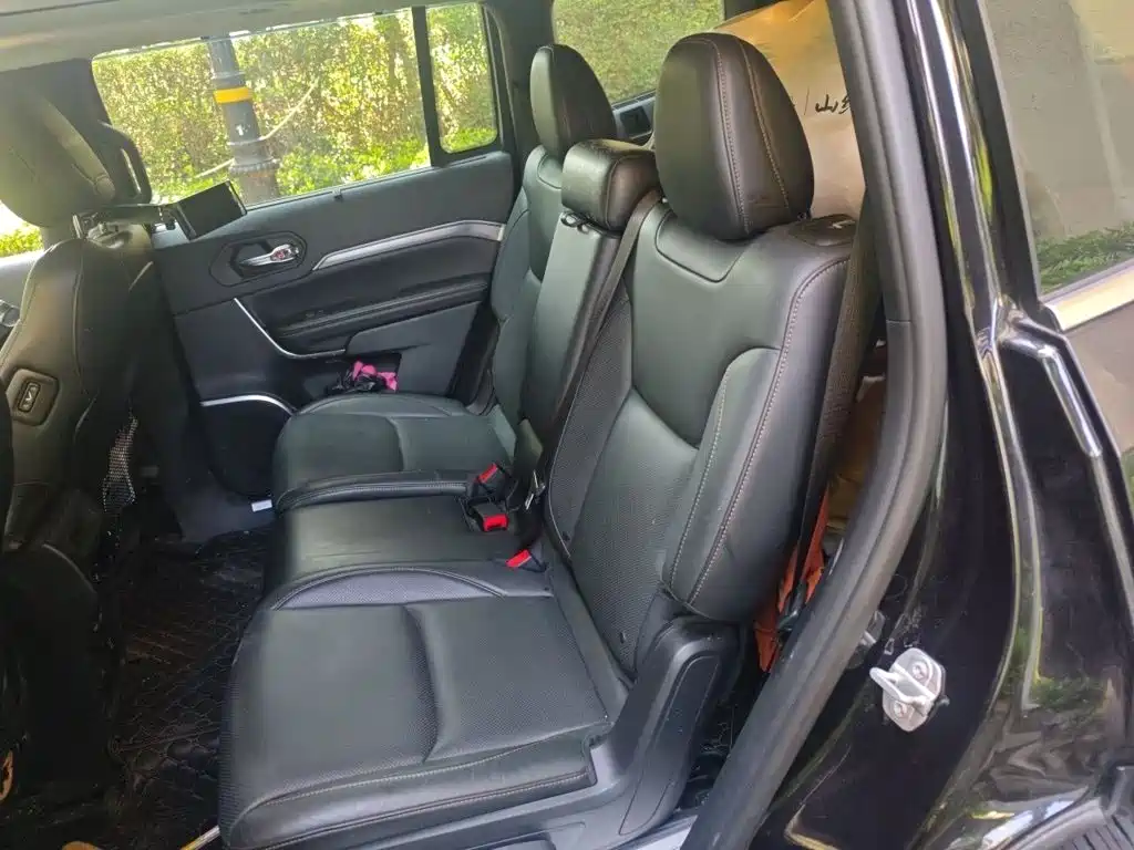 Jeep Grand Commander 2019 — фото 15