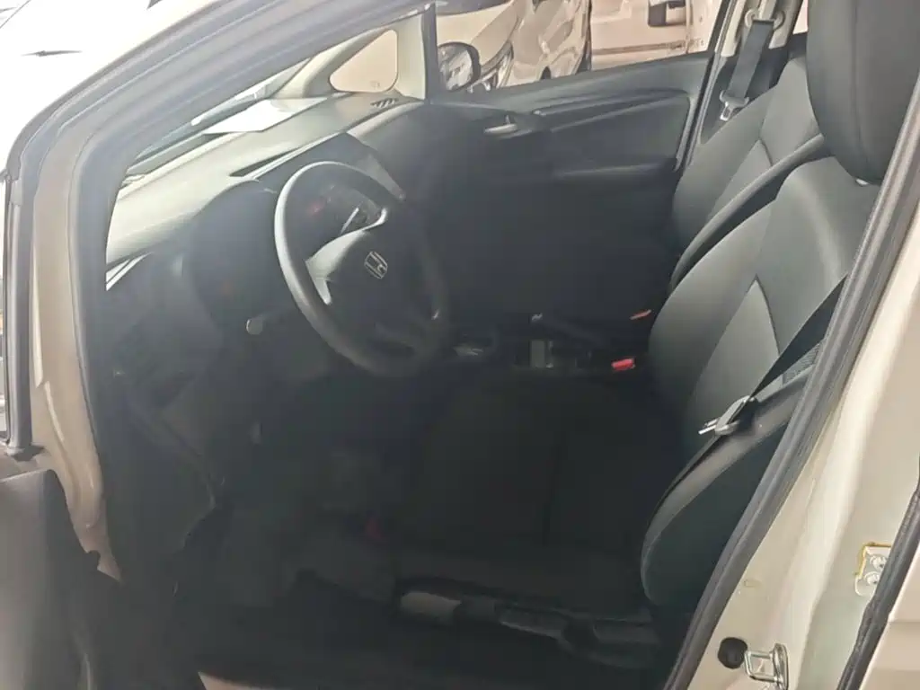 Honda Fit 2014 — фото 15