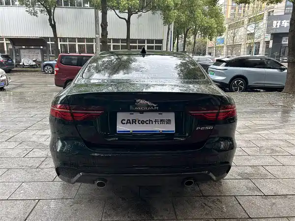 Jaguar XEL 2024