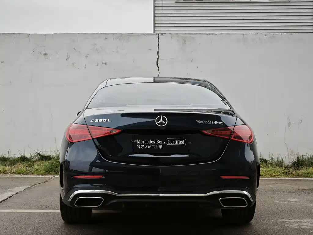 Mercedes-Benz C-Class 2024 — фото 6