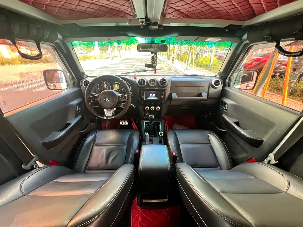 Beijing Off-Road BJ40 2018 — фото 10