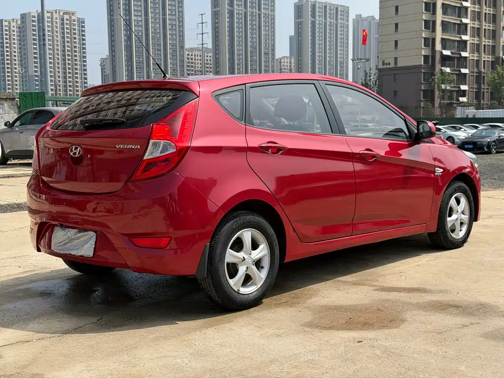 Hyundai Ruiyi 2015 — фото 4