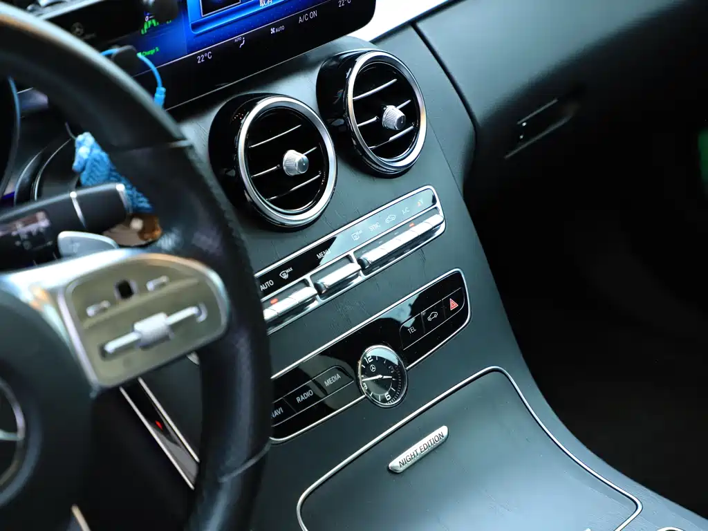 Mercedes-Benz C-Class 2022 — фото 14