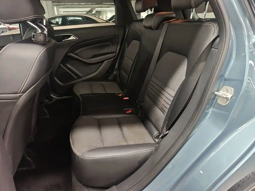 Mercedes-Benz B-Class 2016 — фото 17
