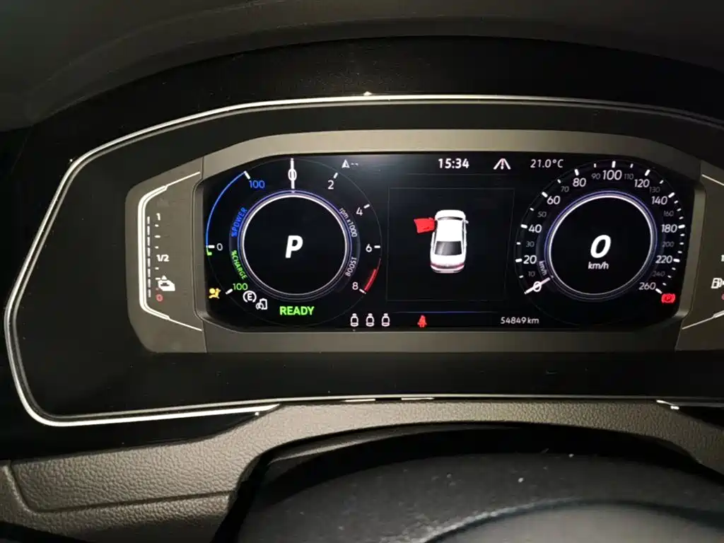 Volkswagen Magotan GTE PHEV 2023 — фото 12
