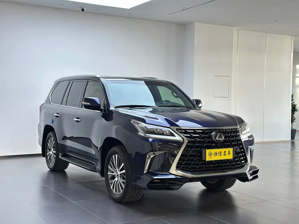 Lexus LX 2018 — фото 3
