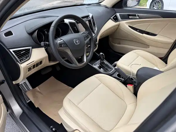 Changan Eado 2016