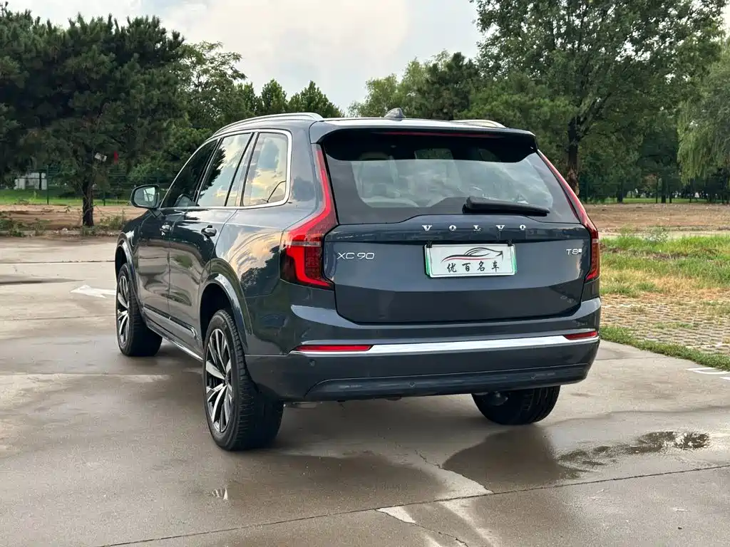 Volvo XC90 Plug-In Hybrid 2026 — фото 4